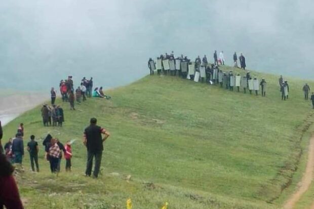 Söyüdlü kəndində vəziyyətin araşdırılması üçün yaradılan komissiya Gədəbəydədir