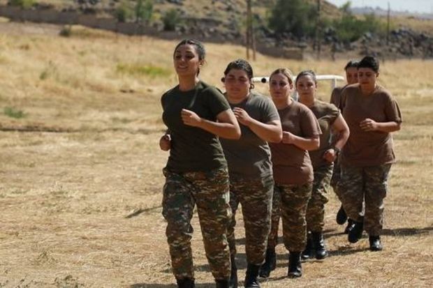 Ermənistanda qadınların hərbi xidmətə çağırılması ilə bağlı qərar qəbul edildi