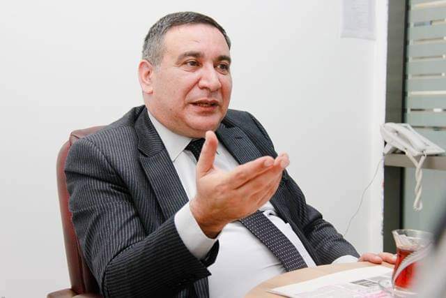 Mətbuat Şurasının sədri: "Fransada AzTV-nin çəkiliş qrupuna hücumu pisləyirik"