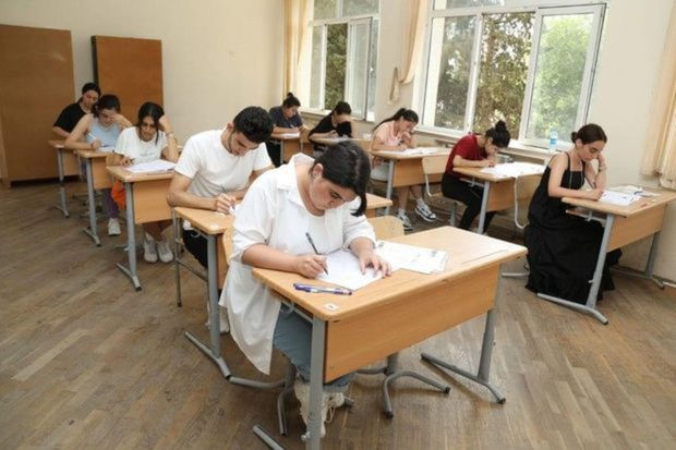 Naxçıvanda II ixtisas qrupu üzrə ali təhsil müəssisələrinə qəbul imtahanı keçirilir