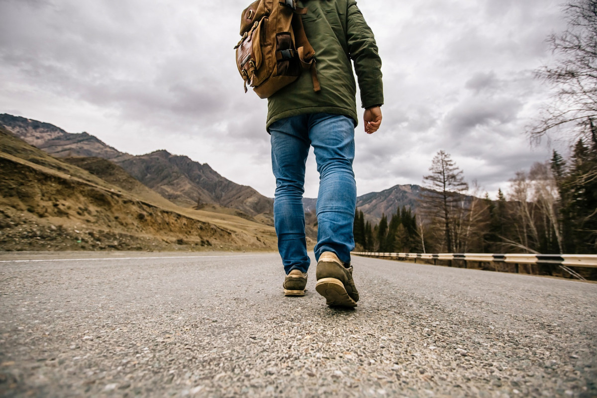 Nişan məclisindən qayıdan 16 yaşlı oğlan intihar etdi