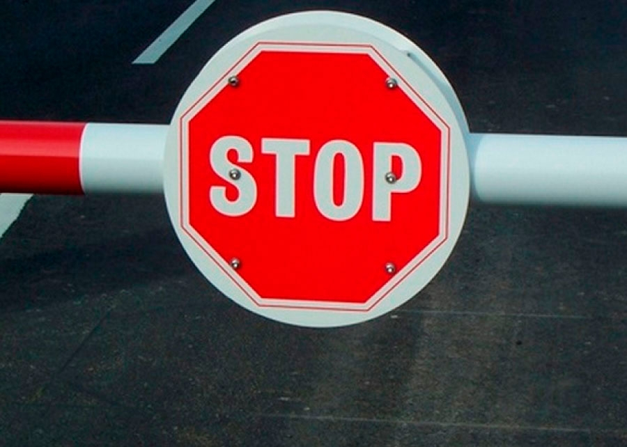 Bu yolda hərəkət məhdudlaşdırılacaq