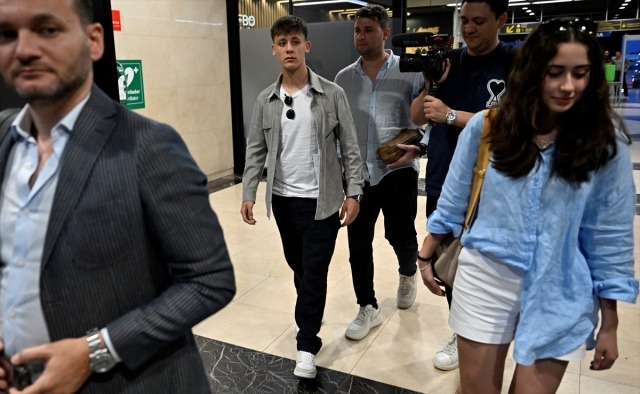 "Real Madrid"ə transfer olunan Ardanın sevgilisinin FOTOSU