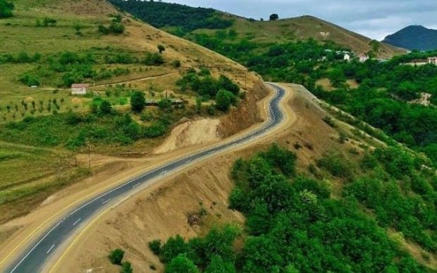 Azərbaycan erməni sakinlərin ehtiyaclarının qarşılanması üçün Ağdam-Xankəndi yolunu təklif edib