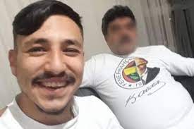 Türkiyədə ailə faciəsi: Ata arvadına bıçaq çəkən oğlunu öldürdü