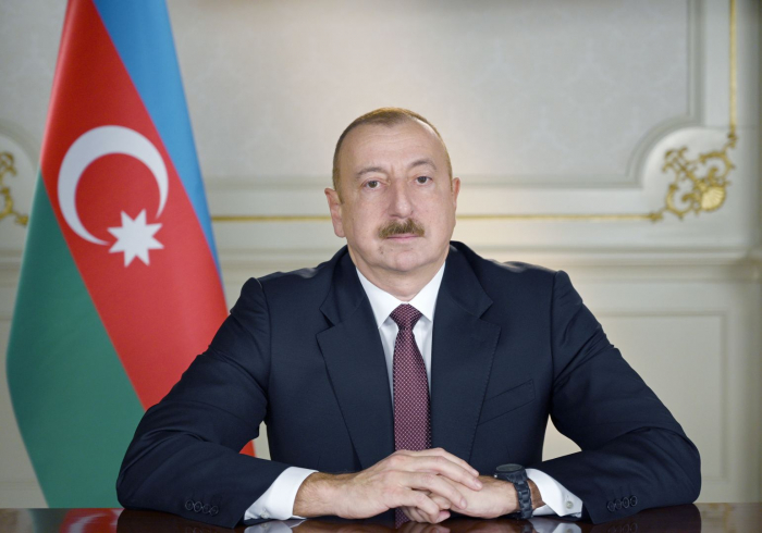 Prezident bir qrup şəxsi təltif etdi - SƏRƏNCAM