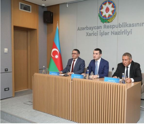 58 nəfər xarici media nümayəndəsi "qara siyahı"dan çıxarıldı