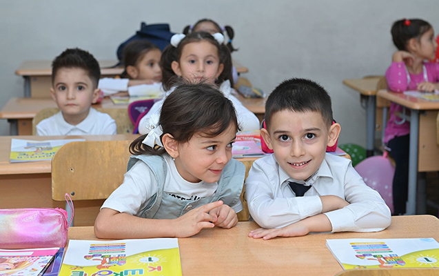 Bu məktəblərdə yerdəyişmə imtahanla aparılacaq - Siyahı