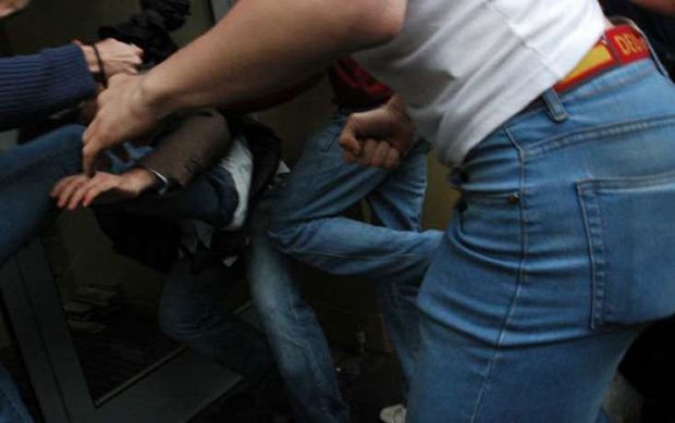 Bakıda kütləvi dava: Ana və iki oğlu döyüldü