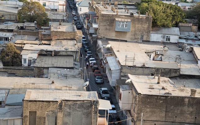 Bakıda bu ərazidə evlər sökülür - Sakinlərə 5 min kompensasiya veriləcək? - VİDEO