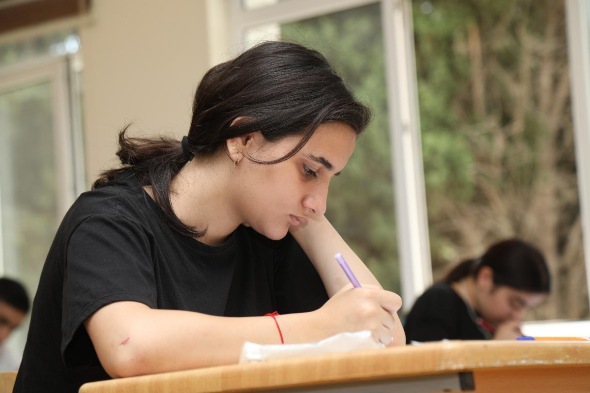 DİM sədri: III qrupda dövlət sifarişli yerlərin sayı azaldılıb