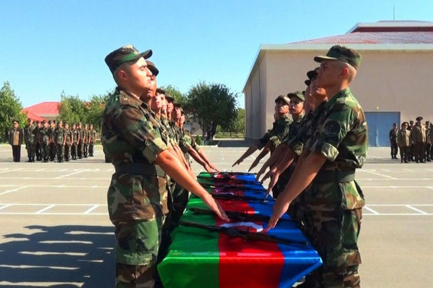 Mülki Müdafiə Alayının gənc əsgərləri vətənə xidmət andı içib - FOTO