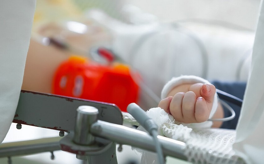 Azərbaycanda xəstəxanada 4 günlük körpə öldü