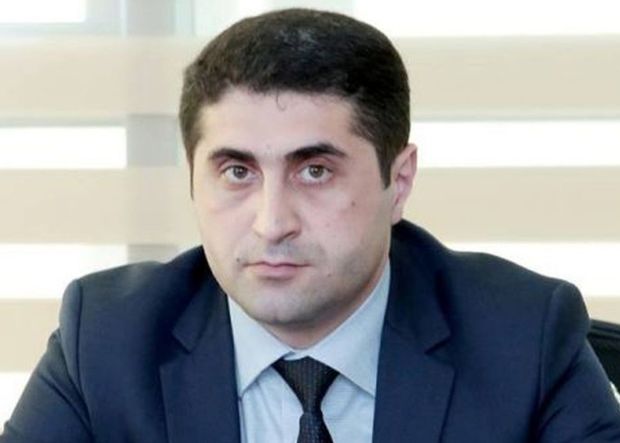 İcra başçısı rəisi işdən çıxardı - FOTO