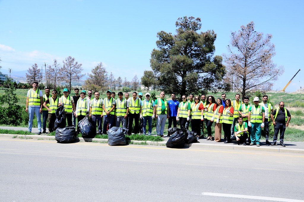 Naftalanda təmizlik aksiyası keçirildi - FOTOLAR