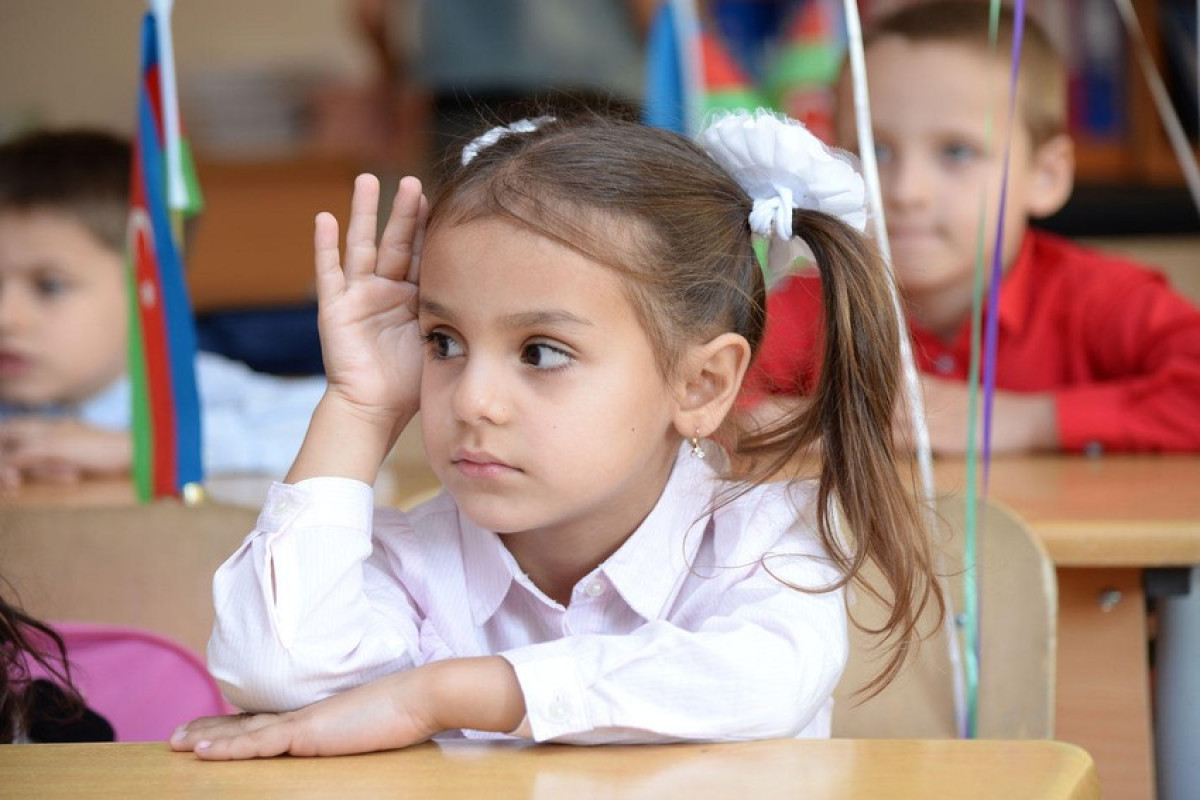 Birinci sinfə qəbulla bağlı sənəd verənlərin sayı açıqlanıb