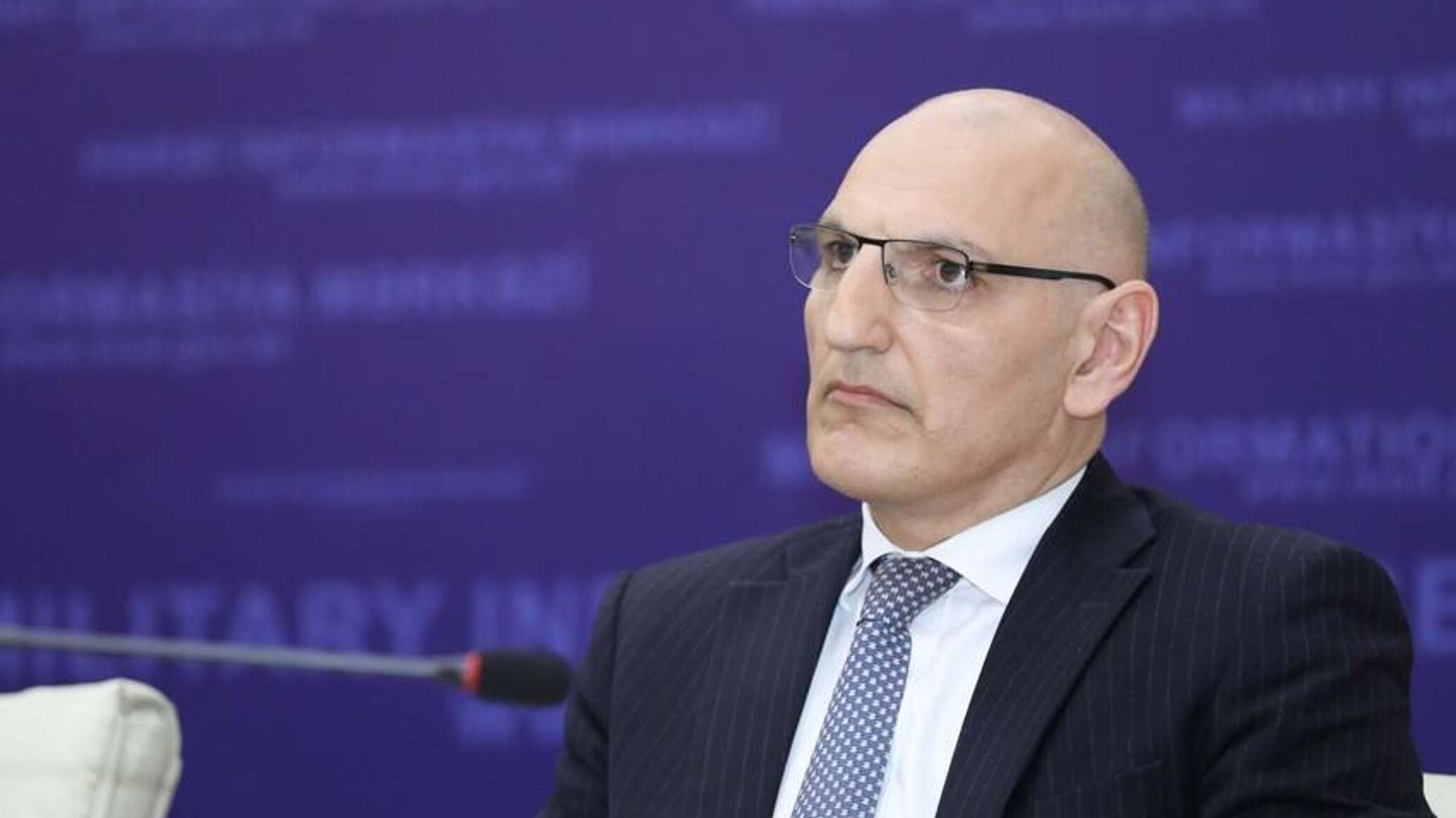 Elçin Əmirbəyov: “Azərbaycan Çini strateji tərəfdaş hesab edir”