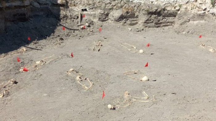 Vətən müharibəsi bitəndən indiyədək 500-ə yaxın insan meyiti qalıqlarının olduğu məzarlıqlar aşkarlanıb