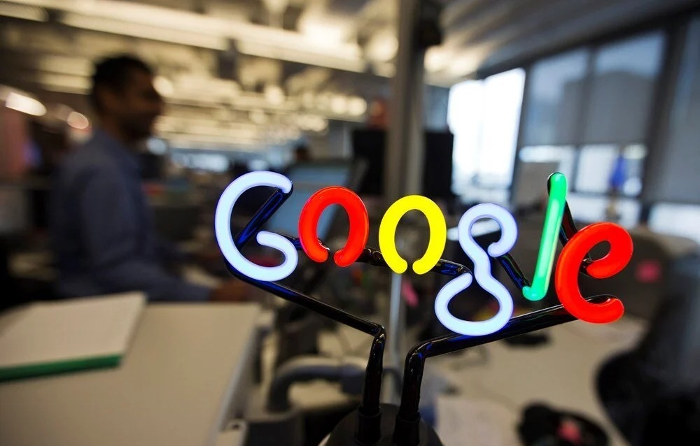 “Google” işçisinin bir saat ərzində qazandığı FANTASTİK MƏBLƏĞ
