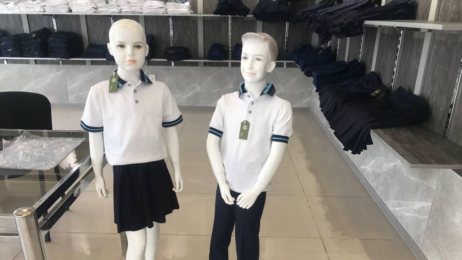 Nazirlikdən məktəbli formaları ilə bağlı VACİB MÜRACİƏT 