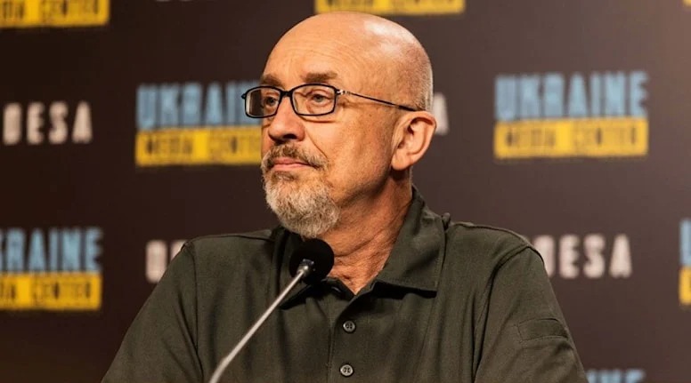 Ukraynanın işdən azad olunan müdafiə nazirinin ilk AÇIQLAMASI