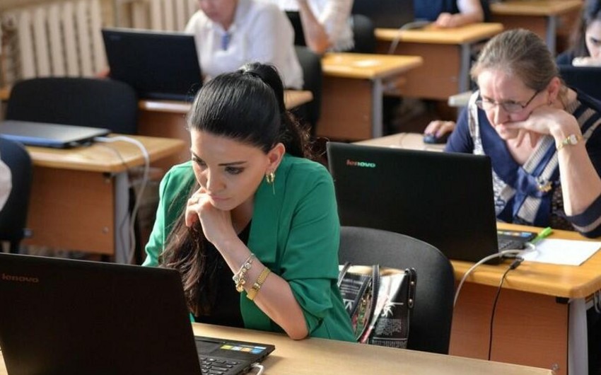 Müddətli müqavilə ilə müəllim işləmək istəyənlərin vakansiya seçiminə başlanıldı