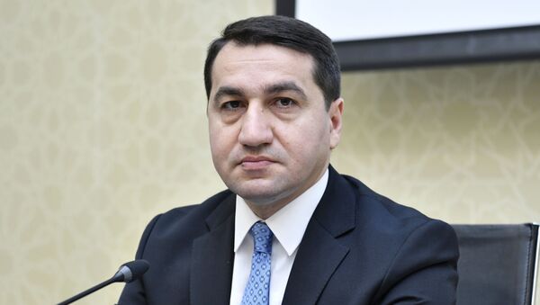 Hikmət Hacıyev “New York Times”a məktub ünvanladı: "Təəssüf ki, NYT alternativ baxışlara bürokratik maneələr qoyur"