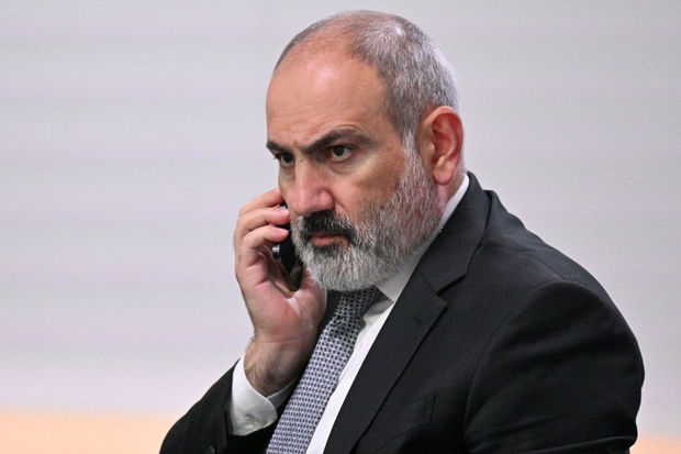 Paşinyan dayanmaq bilmir: İndi də Blinkenə zəng etdi