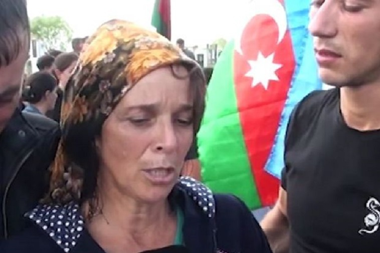 Qəzada həyatını itirən hərbçimizin anası: “Oğlum bizi yox, Vətəni, bayrağı seçdi” - VİDEO