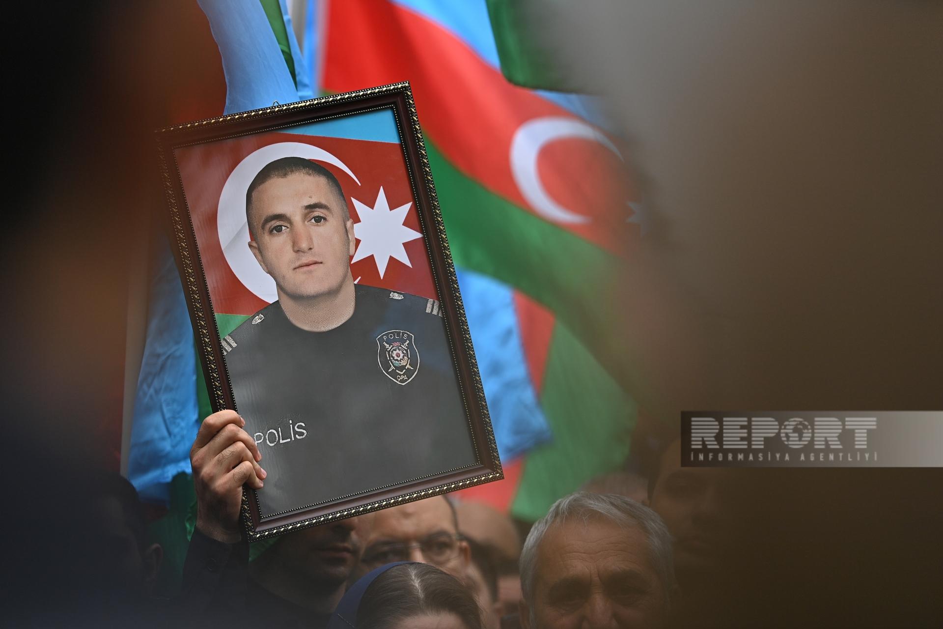 Polis serjantı Xəzər Zamanovla vida mərasimi başa çatıb - FOTOLAR