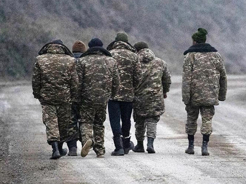 Qanunsuz erməni silahlıları RSK-nın avtomobilini atəşə tutub: bir əsgər ölüb, biri yaralanıb