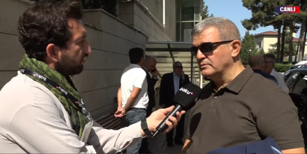 Fazil Mustafa Qənirə Paşayaevanın komaya düşməsindən danışdı: "Dünəndən xəstəxanaya aparılıb"