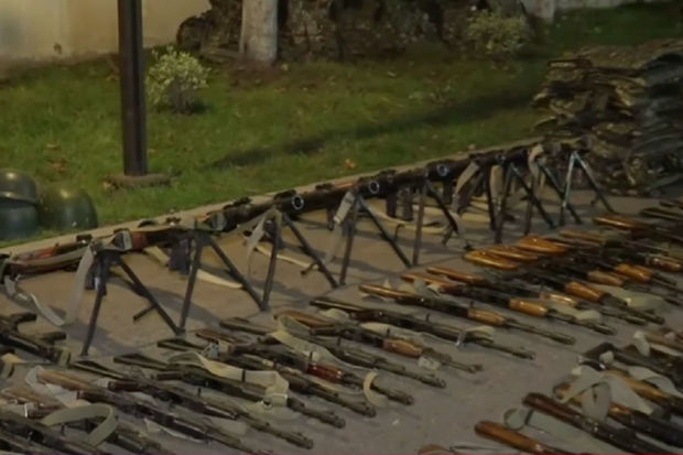 Separatçılardan qənimət götürülən silahlar hansılardır? - Şuşadan xüsusi REPORTAJ + VİDEO