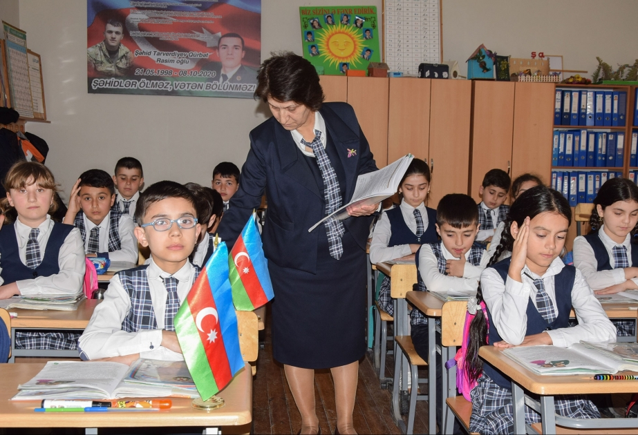 Təkrar sertifikatlaşdırmaya əsasən yaranan vakant yerlərə yeni müəllimlər təyin olunublar