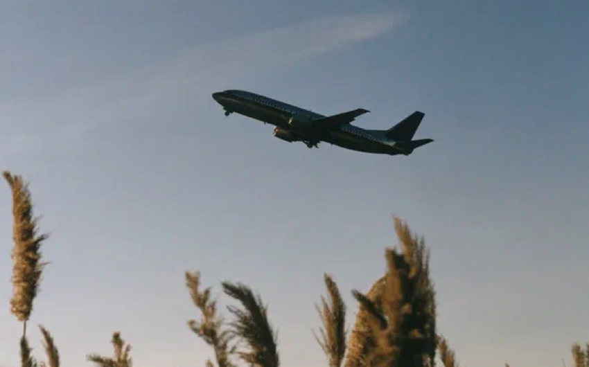 Qusarda avtomobil aşıb, ata və oğulu xəsarət alıb