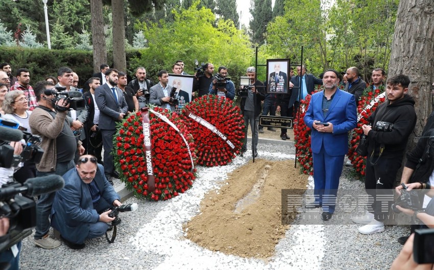 Xoşbəxt Yusifzadə dəfn edildi