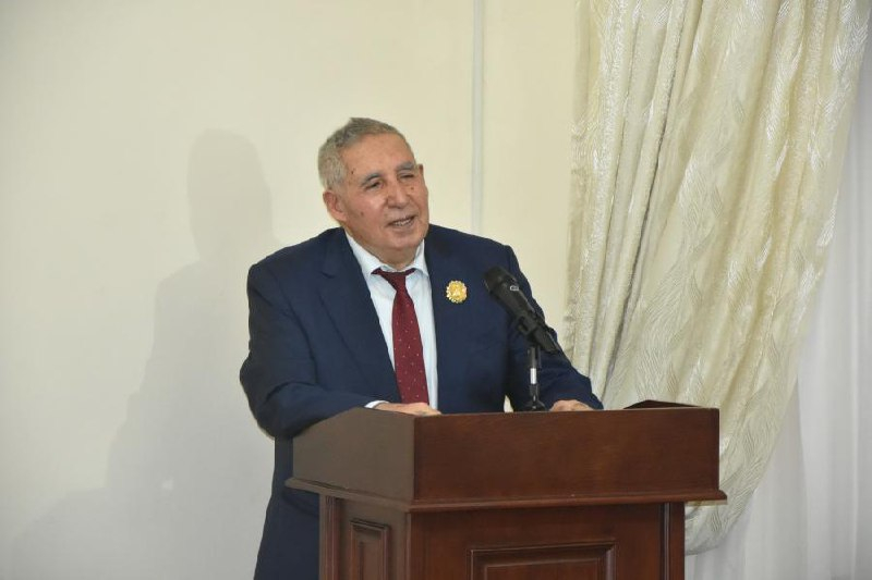 Qənirə Paşayevanın əmisinin səhhəti pisləşdi