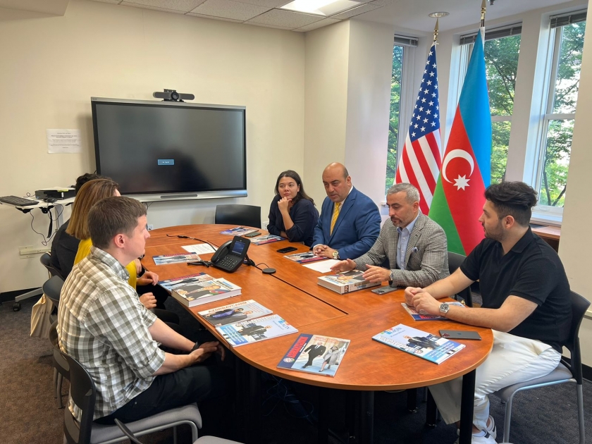 Corc Vaşinqton Universitetində “Heydər Əliyevin həyatının 100 anı” kitabının təqdimatı oldu - FOTO