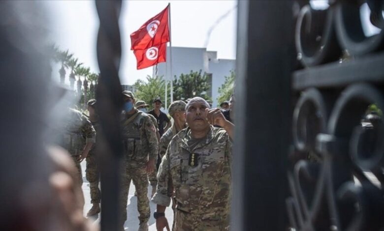 Müxalifət lideri həbs olundu, ölkədə xaos yarandı