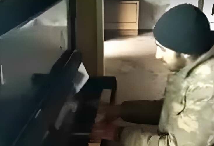 Bu gün şəhid olan Əzizbəy həmin əsgər imiş - VİDEO