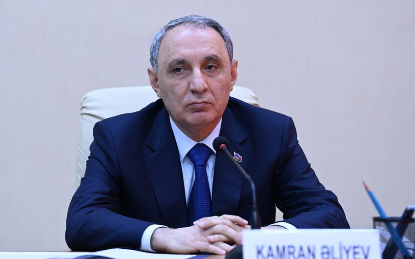 Kamran Əliyev: “Gəncəni raketlə vuranların bəziləri artıq həbs olunublar”