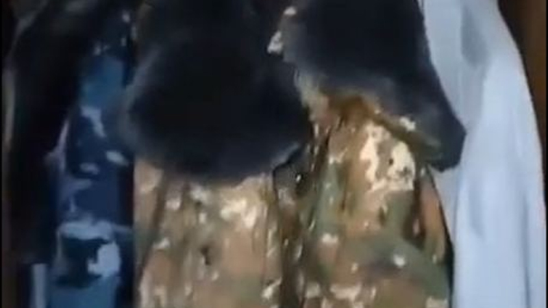 Ermənilərin Qarabağdakı evdə qurduqları dəhşətli tələ: Paltarların arasında... - VİDEO