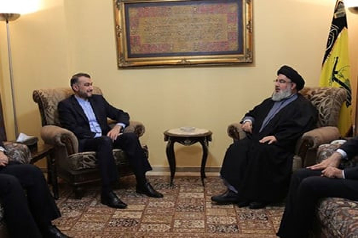 İran XİN rəhbəri Beyrutda “Hizbullah” lideri ilə görüşüb