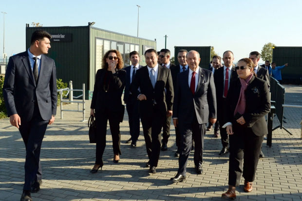 Şimali Kipr Türk Cümhuriyyətinin Prezidenti Hərbi Qənimətlər Parkını ziyarət edib - FOTO