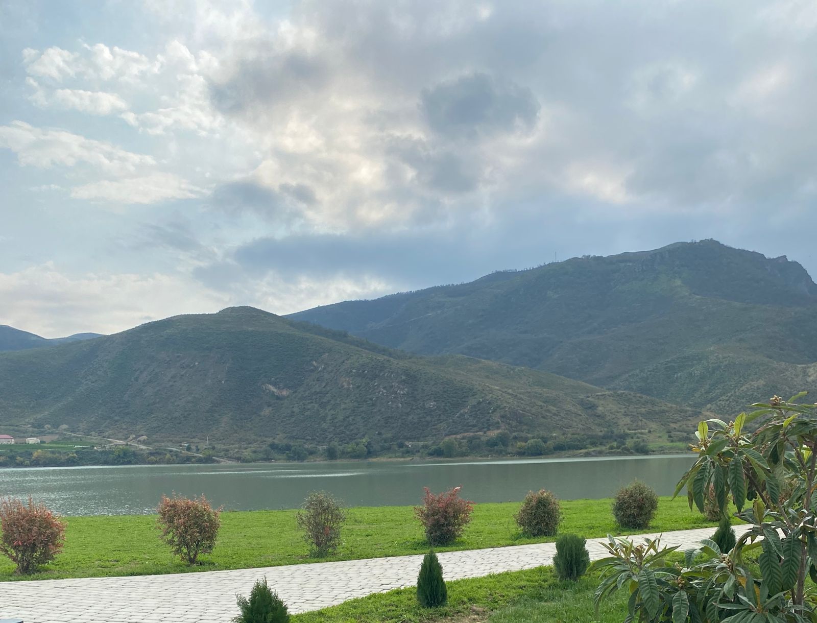 Bura nə İsveçrədir, nə də... - Suqovuşanı bir də belə GÖRÜN - VİDEO