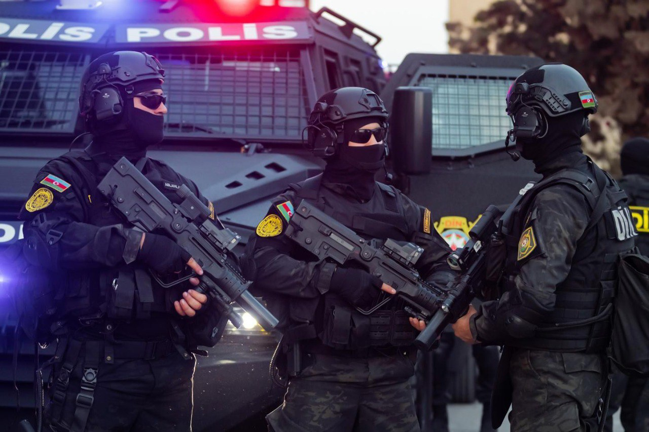 Polis Bakıdakı beş məkanda əməliyyat keçirdi - ANBAAN VİDEO