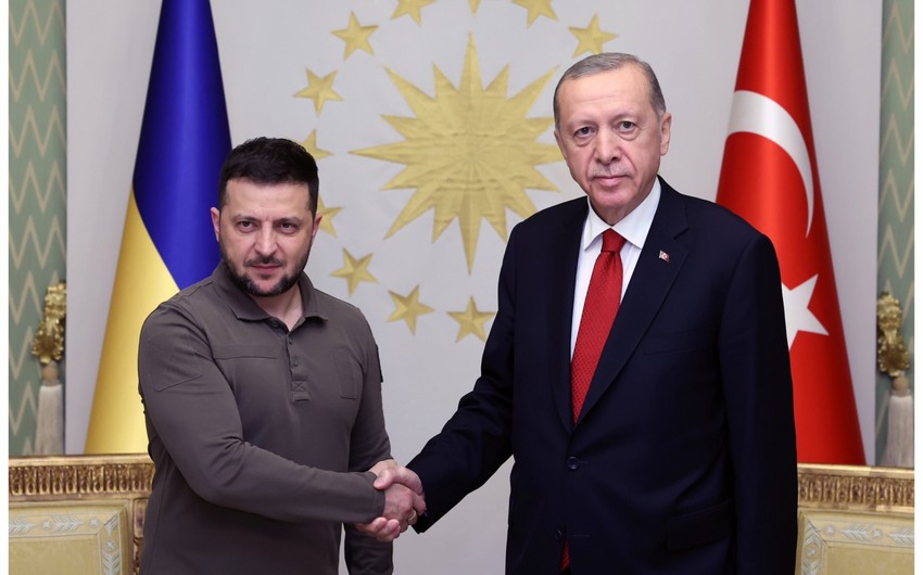 Ərdoğan Zelenski ilə Yaxın Şərqdəki durumu müzakirə edib
