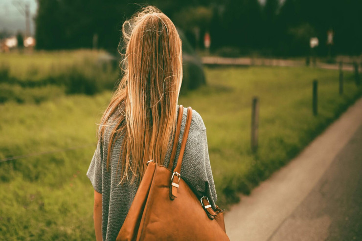 Bakıda 15 yaşlı qız itkin düşdü