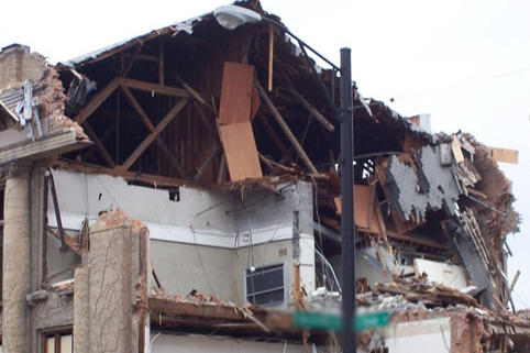 Bakının bu ünvanında yeni SÖKÜNTÜ DALĞASI - VİDEO