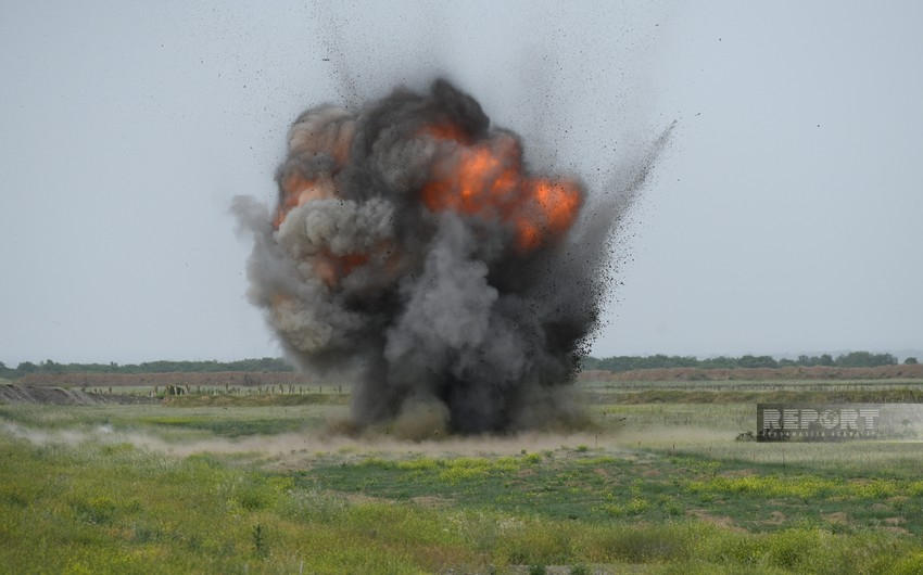 Tərtərdə gənc oğlan minaya düşdü